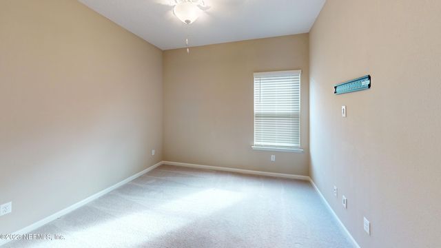 3965 CLOVERDALE Court, Middleburg, FL 32068