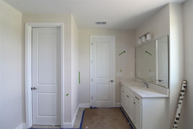 5400 LASSEN STREET, St Cloud, FL 34771