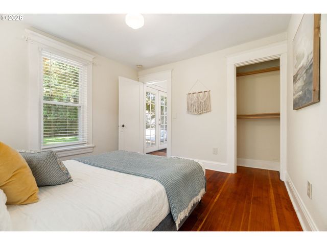 1005 Se TENINO St, Portland, OR 97202