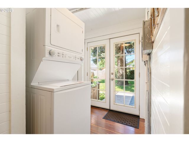 1005 Se TENINO St, Portland, OR 97202