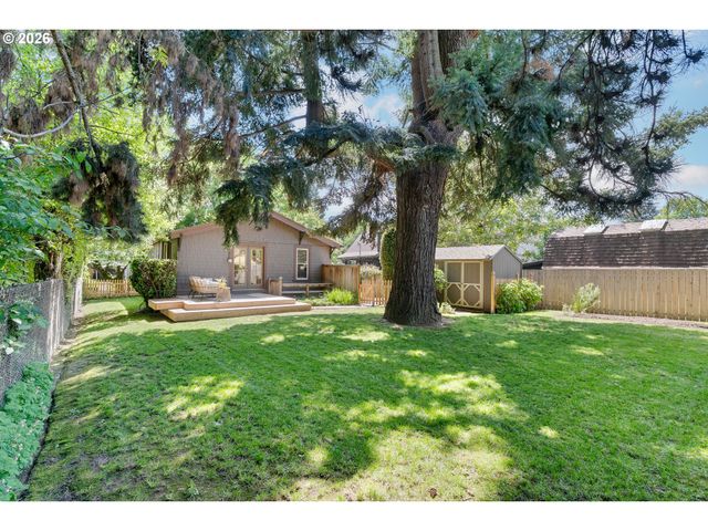 1005 Se TENINO St, Portland, OR 97202