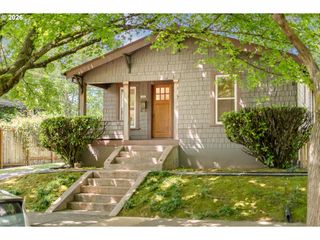 1005 Se TENINO St, Portland, OR 97202