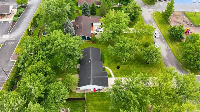 6011 Oregon Drive, Fort Wayne, IN 46825