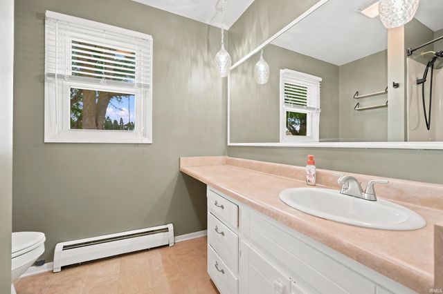 6011 Oregon Drive, Fort Wayne, IN 46825