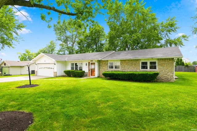 6011 Oregon Drive, Fort Wayne, IN 46825