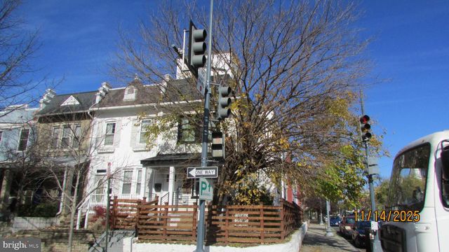 1001 KENYON ST NW, Washington, DC 20010