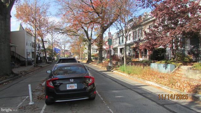 1001 KENYON ST NW, Washington, DC 20010