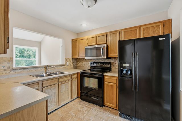 509 Pine View Ct, Hermitage, TN 37076