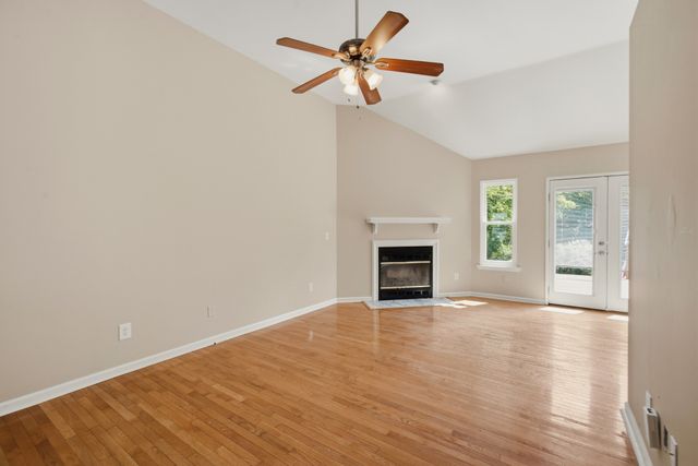 509 Pine View Ct, Hermitage, TN 37076