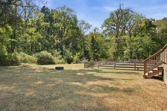 509 Pine View Ct, Hermitage, TN 37076