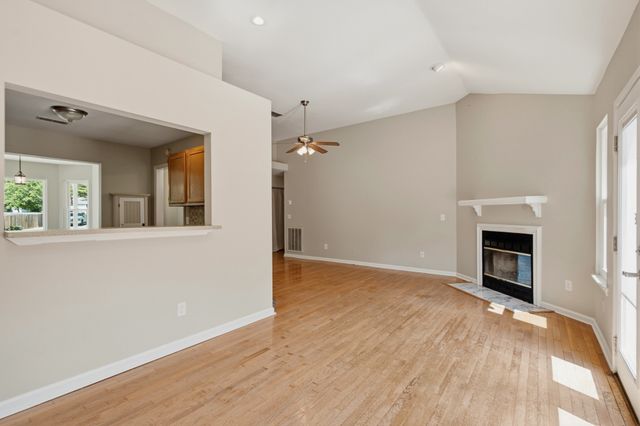 509 Pine View Ct, Hermitage, TN 37076