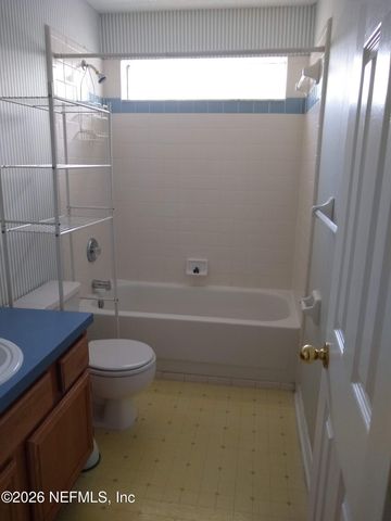 2828 LANTANA LAKES Drive W, Jacksonville, FL 32246