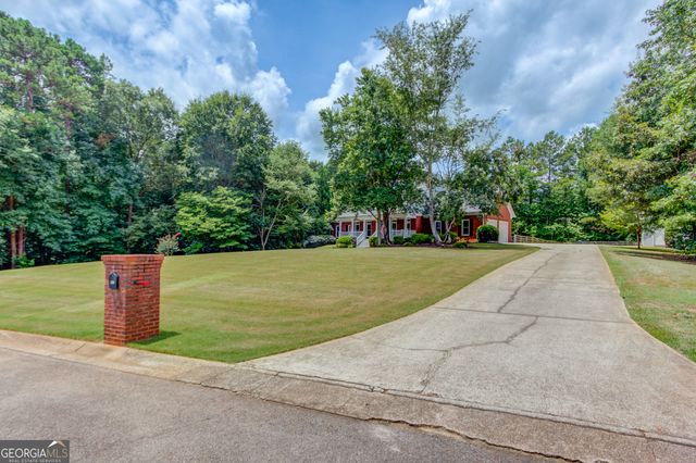 185 Woodland Terrace, Jefferson, GA 30549