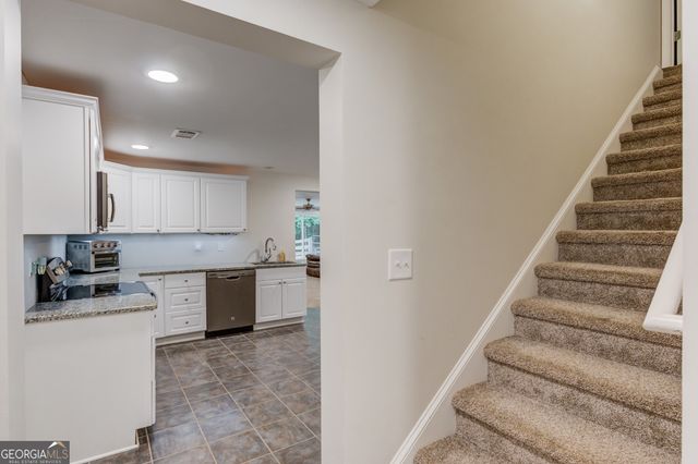 185 Woodland Terrace, Jefferson, GA 30549