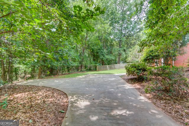 185 Woodland Terrace, Jefferson, GA 30549