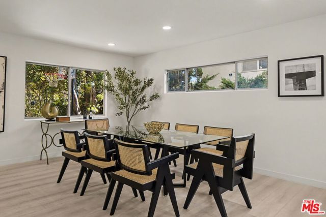 2612 S Beverly Drive, Los Angeles, CA 90034