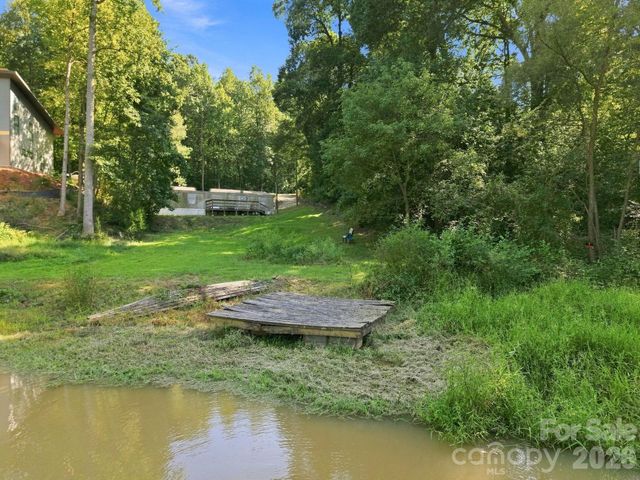 6680 Emerald Isle Drive, Sherrills Ford, NC 28673