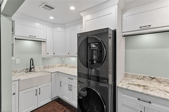 620 E Fort Thompson AVE, Labelle, FL 33935