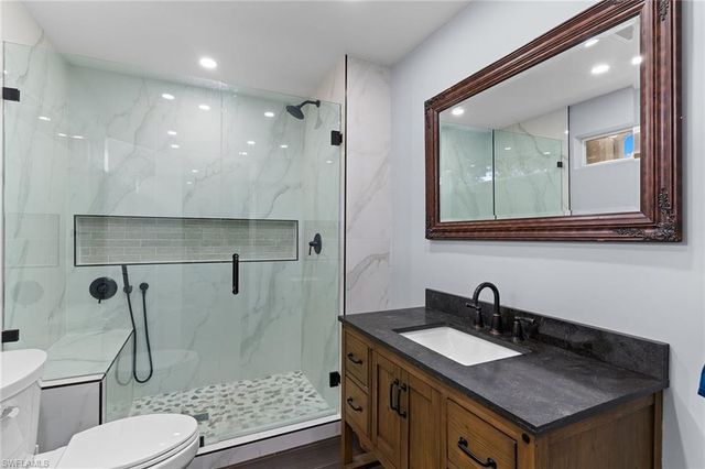 620 E Fort Thompson AVE, Labelle, FL 33935