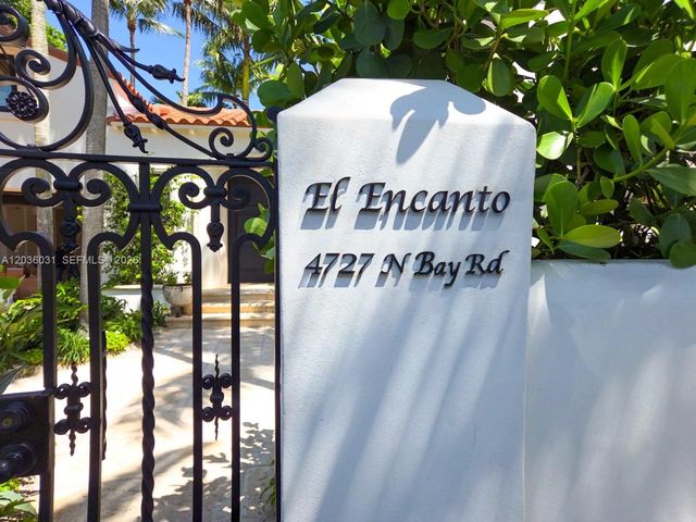 4727 N Bay Rd, Miami Beach, FL 33140