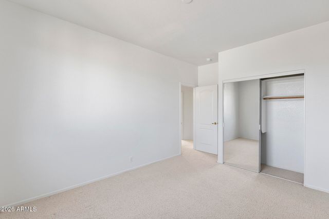 6740 W ANGELA Drive, Glendale, AZ 85308