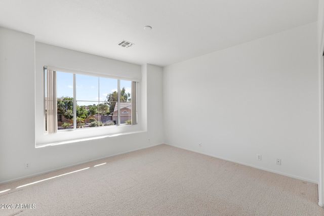 6740 W ANGELA Drive, Glendale, AZ 85308