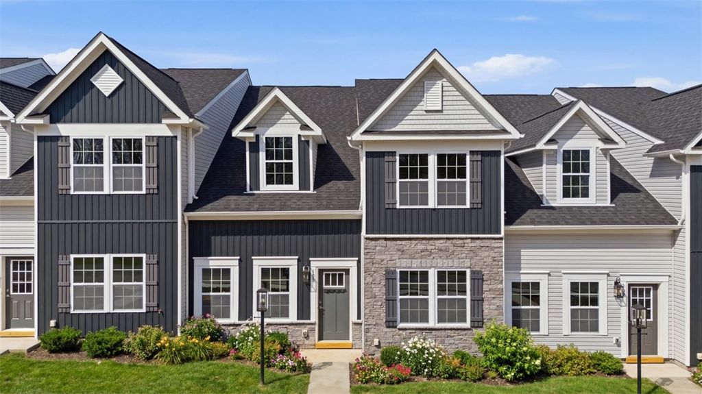 105 Blue Bird Ln, Buffalo Twp, PA 16055