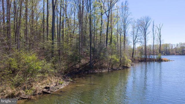 50 BURGESS LN, Fredericksburg, VA 22406