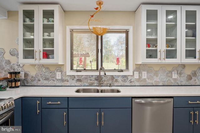 50 BURGESS LN, Fredericksburg, VA 22406