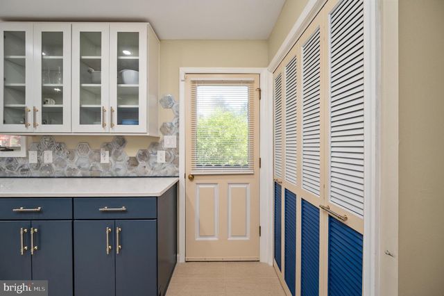 50 BURGESS LN, Fredericksburg, VA 22406