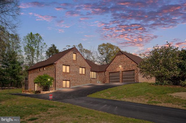 50 BURGESS LN, Fredericksburg, VA 22406