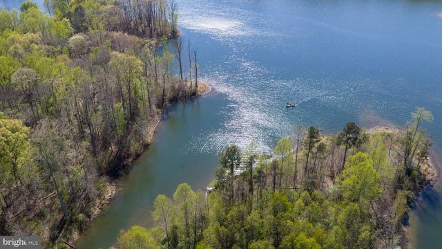 50 BURGESS LN, Fredericksburg, VA 22406