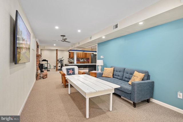 50 BURGESS LN, Fredericksburg, VA 22406