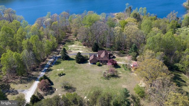 50 BURGESS LN, Fredericksburg, VA 22406