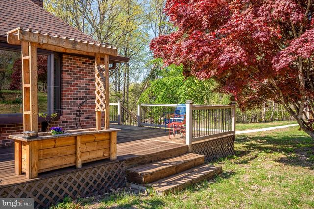 50 BURGESS LN, Fredericksburg, VA 22406