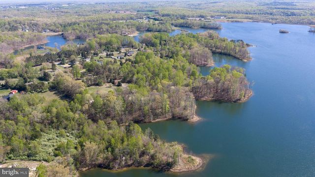 50 BURGESS LN, Fredericksburg, VA 22406