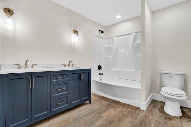 10041 Maughan Trail, Seneca, SC 29672