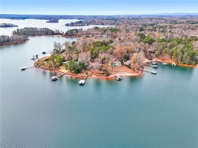 10041 Maughan Trail, Seneca, SC 29672