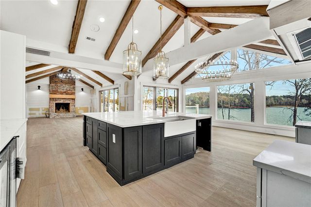 10041 Maughan Trail, Seneca, SC 29672