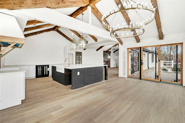 10041 Maughan Trail, Seneca, SC 29672