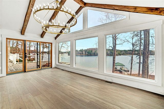 10041 Maughan Trail, Seneca, SC 29672