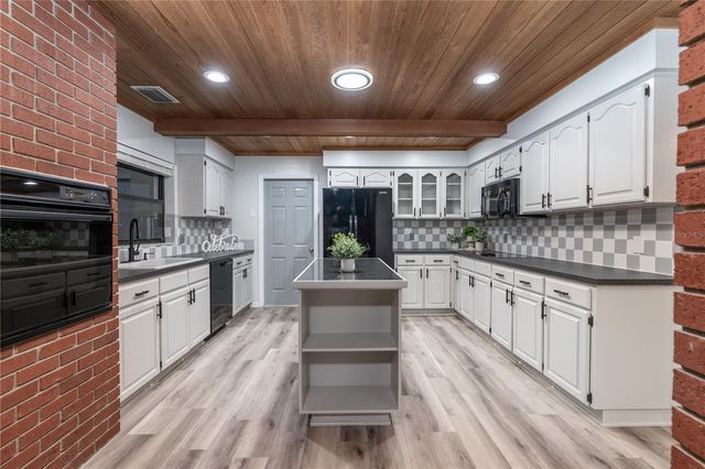 3415 RANCH ROAD, Valrico, FL 33596