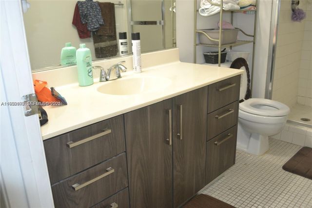 480 NW 76th Ave 105, Margate, FL 33063