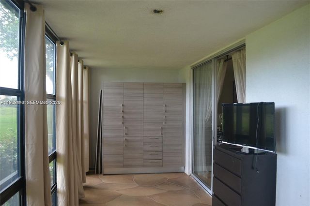 480 NW 76th Ave 105, Margate, FL 33063