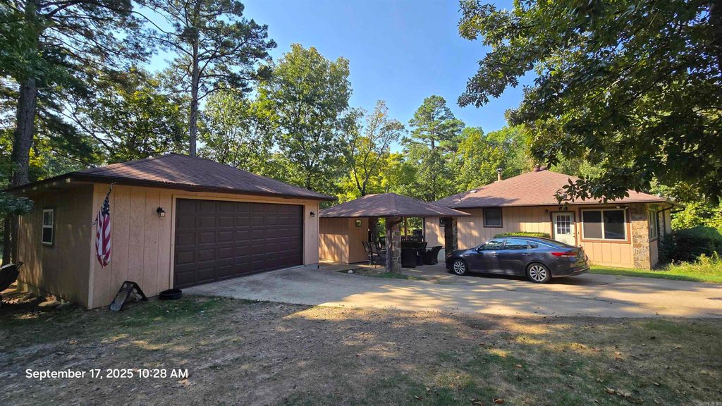 106 Whistling Pines, Fairfield Bay, AR 72088