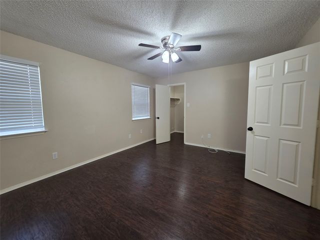 620 Race Street D, Crowley, TX 76036