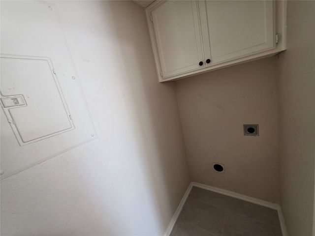 620 Race Street D, Crowley, TX 76036