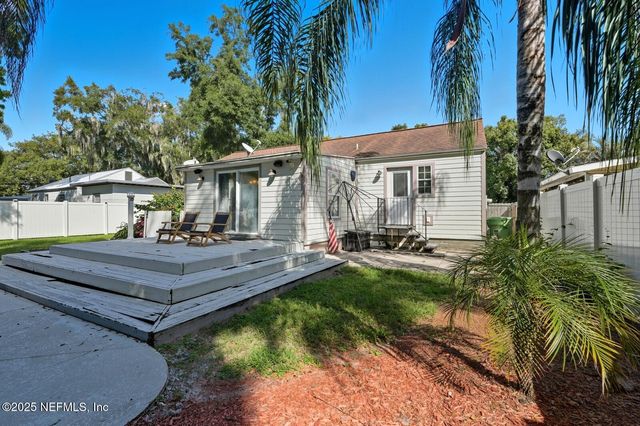 606 FERN Street, Palatka, FL 32177