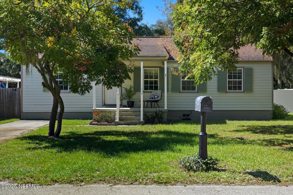 606 FERN Street, Palatka, FL 32177