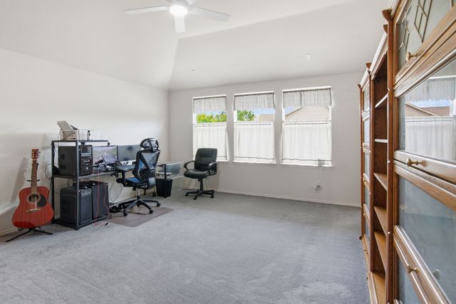 13132 Padre Avenue, Fort Worth, TX 76244